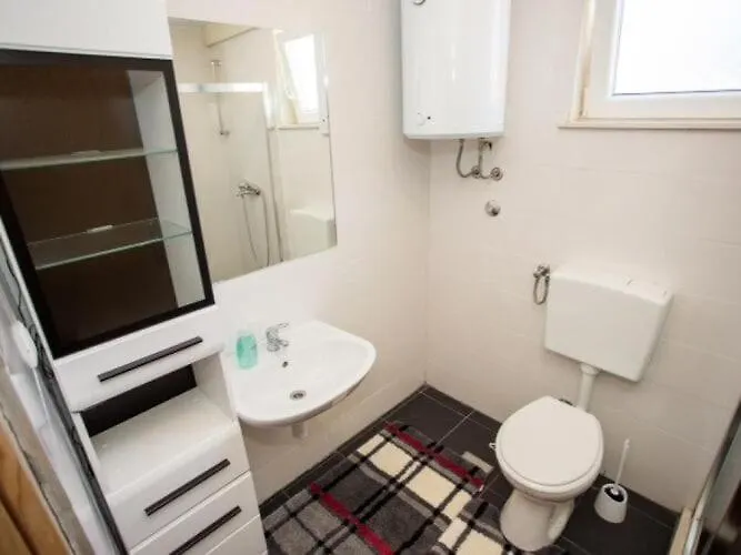 Any - One Bedroom With Terrace And Sea View Διαμέρισμα *